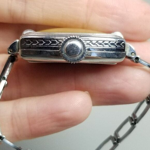 Vintage New Haven Jewelry Watch, Silver Tone Case, AS IS Parts Repair - Picture 6 of 7